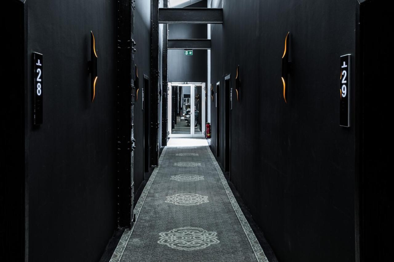 Black Hotels Koeln Exterior photo